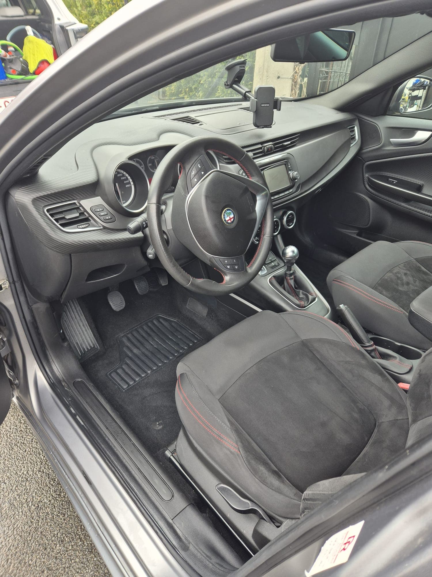 Après nettoyage voiture à domicile Colfontaine Kraken Cleaning, transformation 7