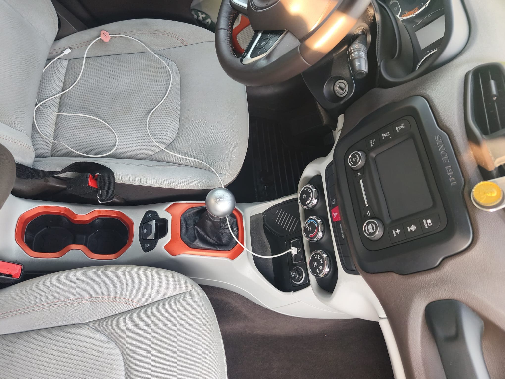 Finition automobile Kraken Cleaning après nettoyage premium à Mons